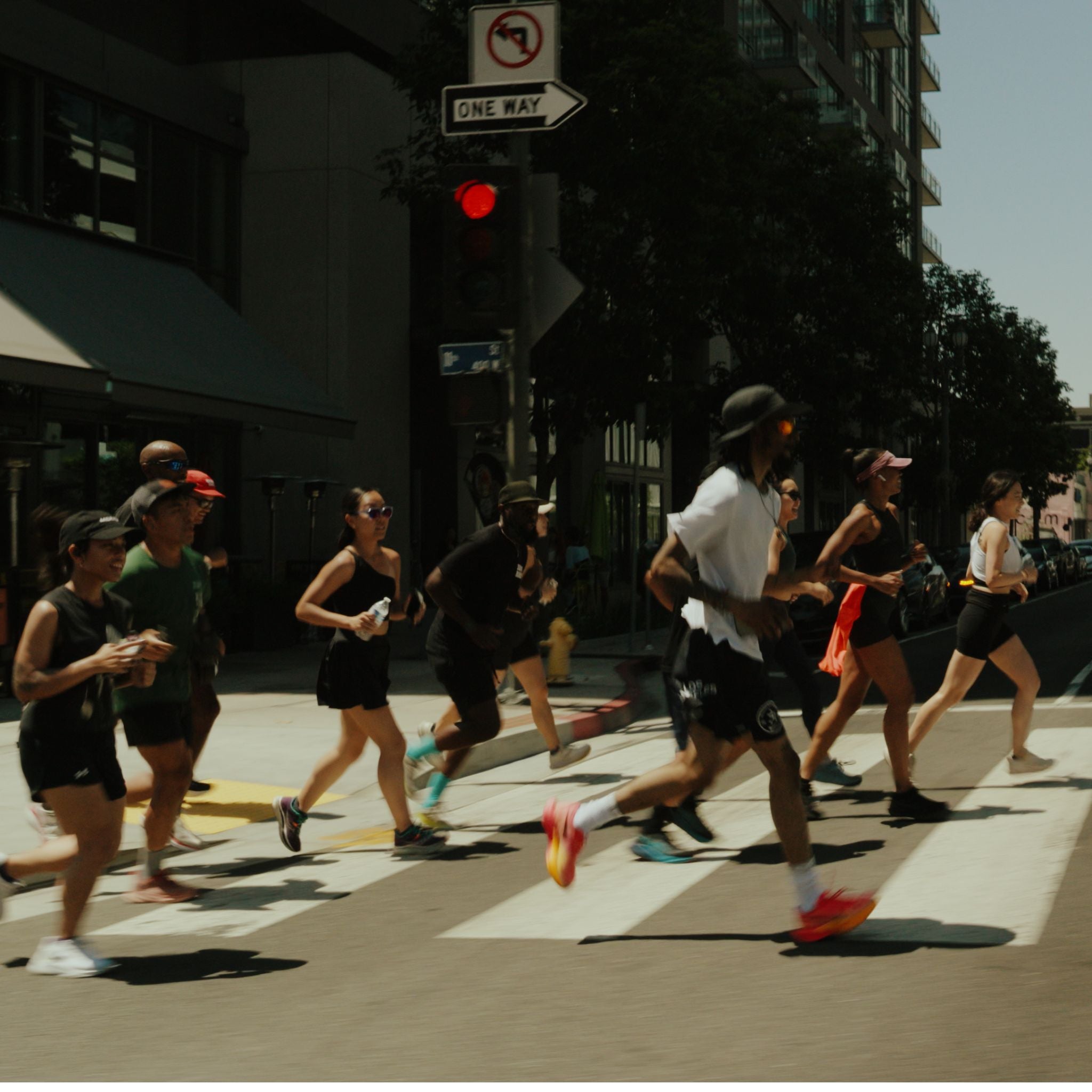 Sunday Runday LA x Oars + Alps Running Essentials Kit