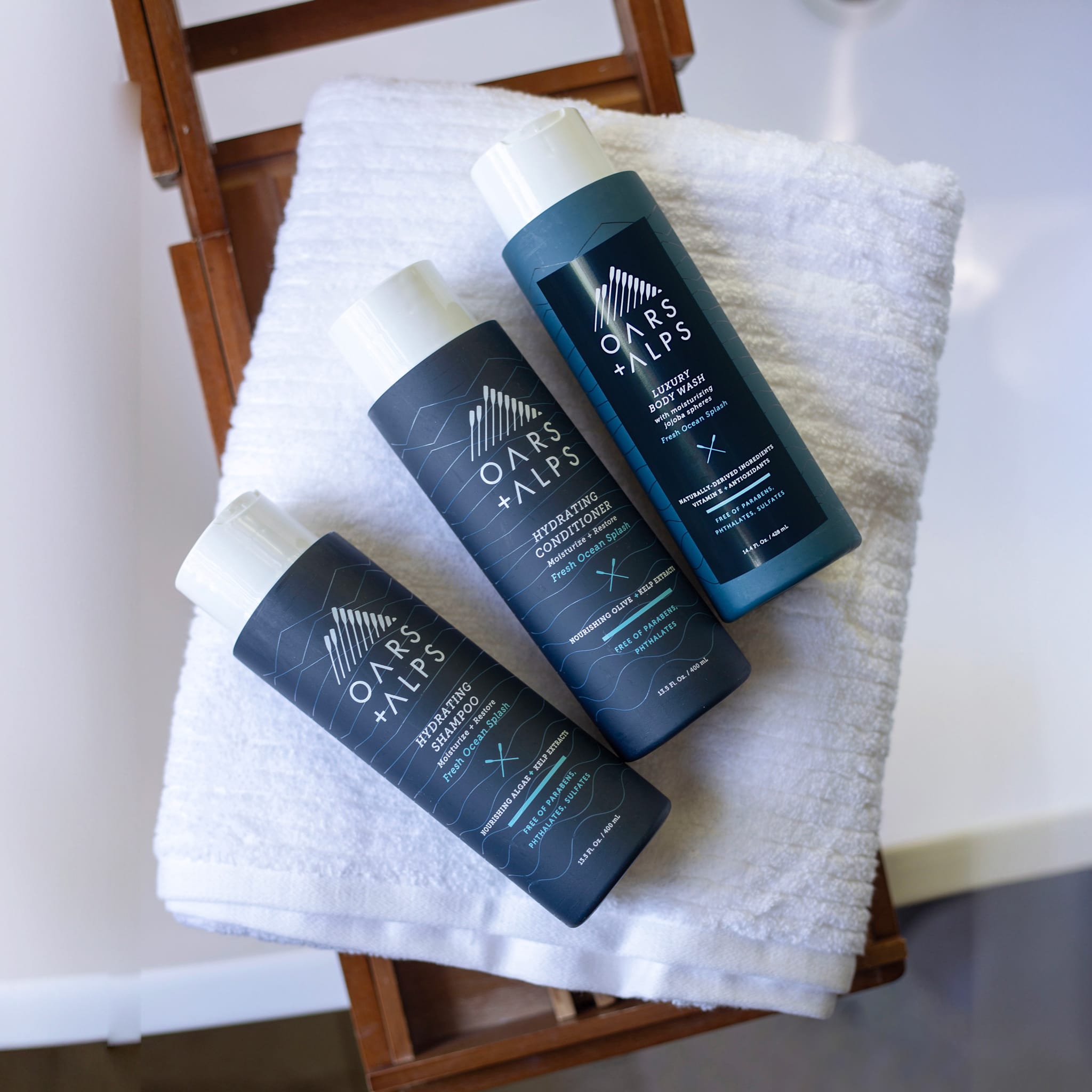 Hydrating Shampoo + Conditioner